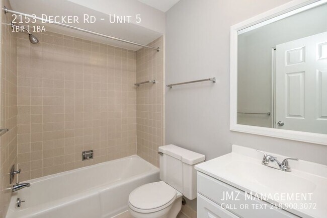 Building Photo - 2153 Decker Rd