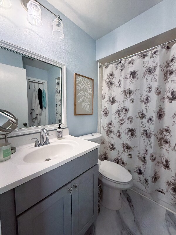 Building Photo - 3312 W Wyoming Cir