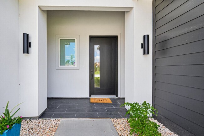 Building Photo - 7507 Faldo Dr