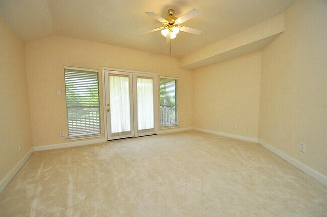 Building Photo - 4210 Leaflock Ln