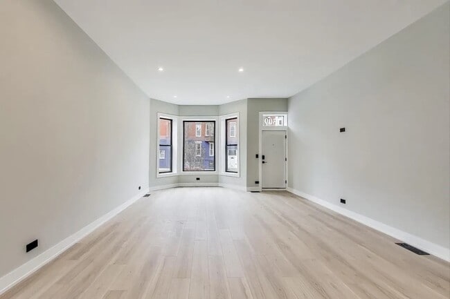 Building Photo - 1311 N Rockwell St