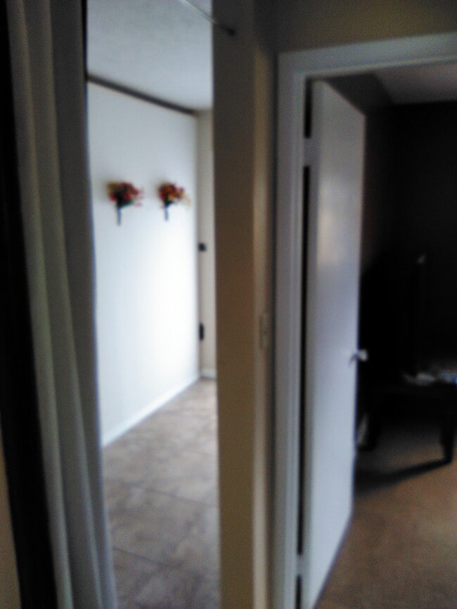 exit from apt - 4500 Swift Ave