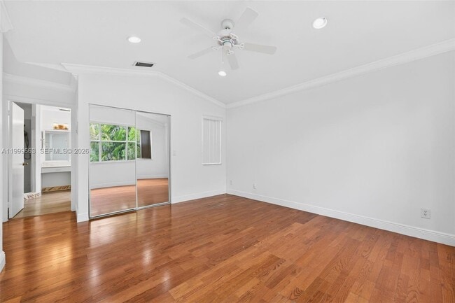 Building Photo - 931 Opal Terrace