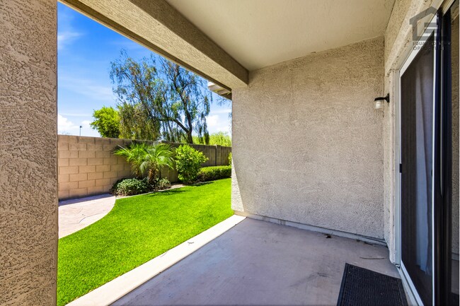 Building Photo - 3Bed/2Bath House at Ray Rd/Recker Rd! Ready for Immediate Move-In!