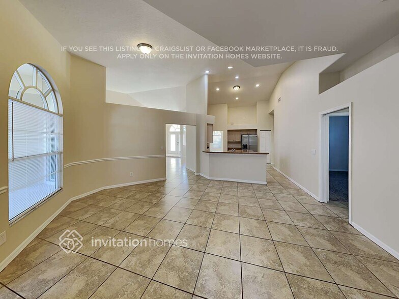 Building Photo - 8987 Huntington Pointe Dr