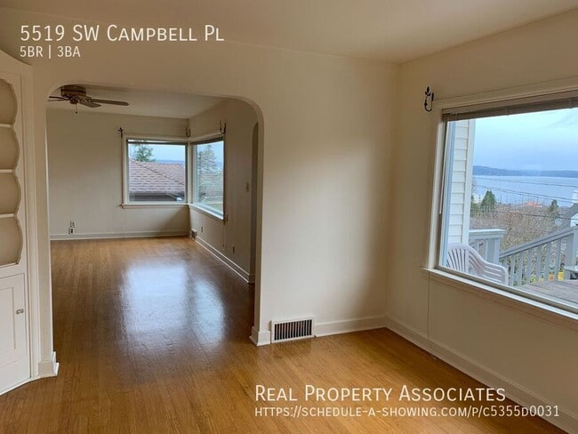 Building Photo - 5519 SW Campbell Pl