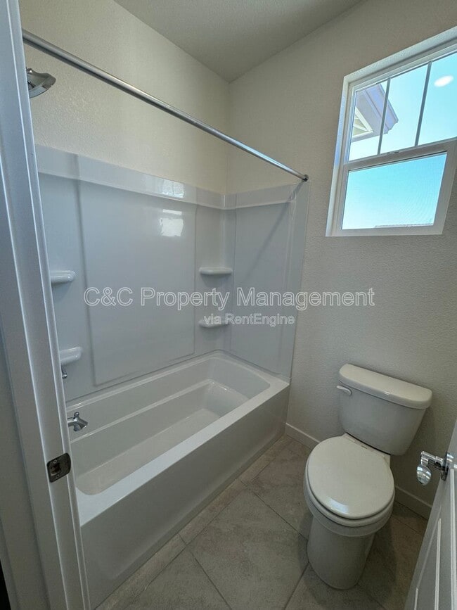 Building Photo - 5339 Shenandoah Vly Ln