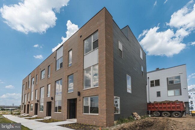 Primary Photo - 3029 Bridgeview walk