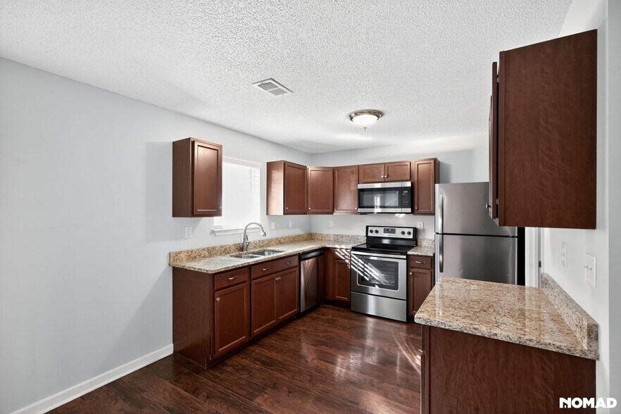 Building Photo - 38 Princeton Glen Ct