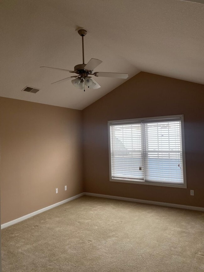 Building Photo - 1358 Mariner Way