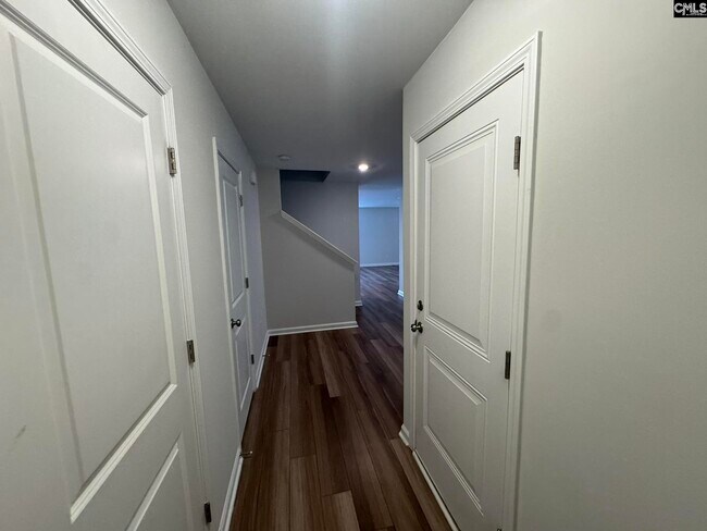 Building Photo - 417 Eclipse Ln