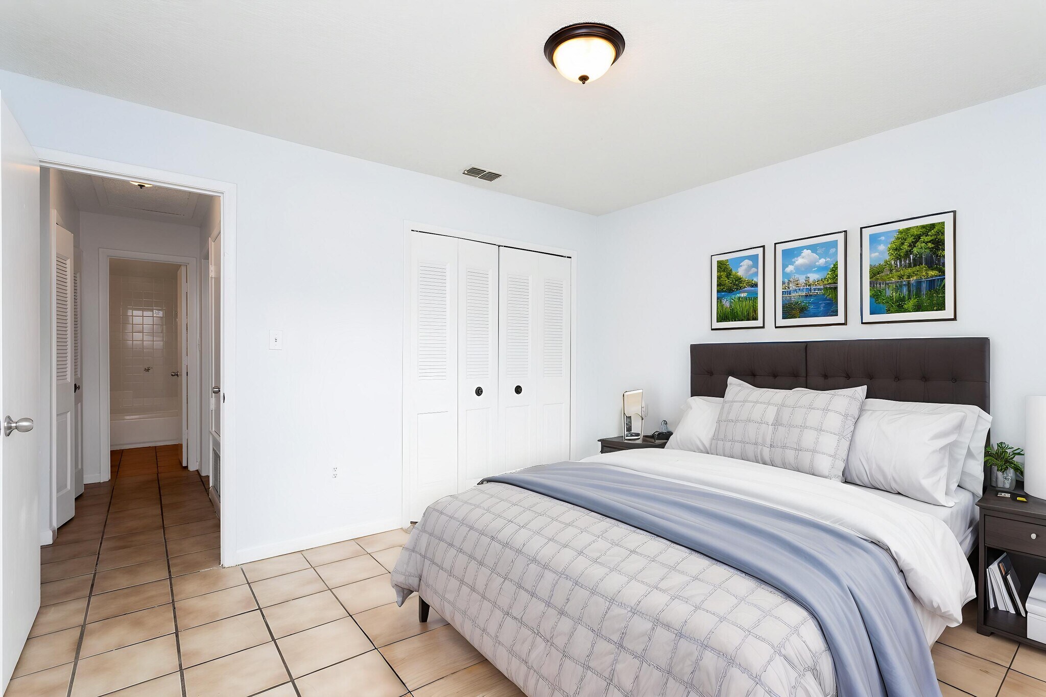 Building Photo - 3223 Pershing St