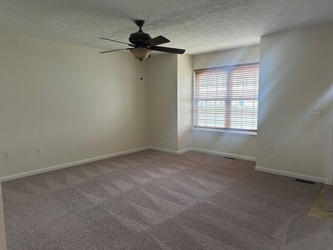 Building Photo - 114 Seabreeze Ln