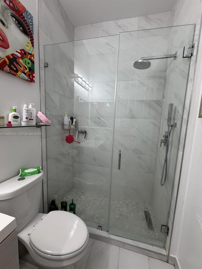 Building Photo - 1022 NE 42nd Terrace