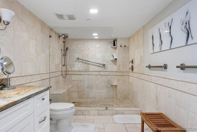 Building Photo - 3407 S Ocean Blvd