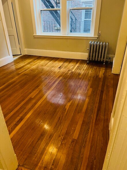 Building Photo - 38 Hemenway St