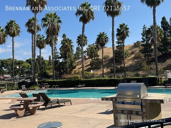 Building Photo - 1165 Latigo Cove