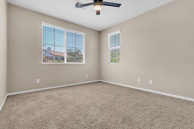 Building Photo - 4822 Brookside Ave