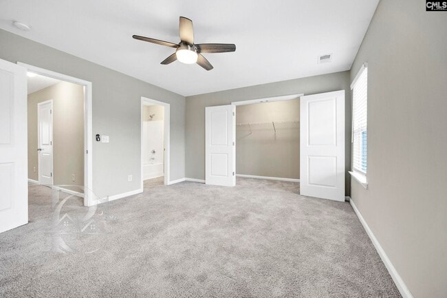 Building Photo - 131 Hunters Grove Dr