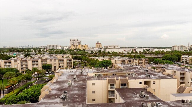 Building Photo - 7775 SW 86th St