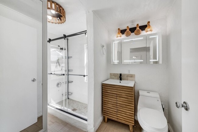 Building Photo - 308 SW 1st St