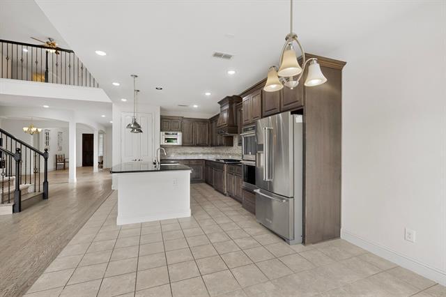 Building Photo - 151 Darian Dr
