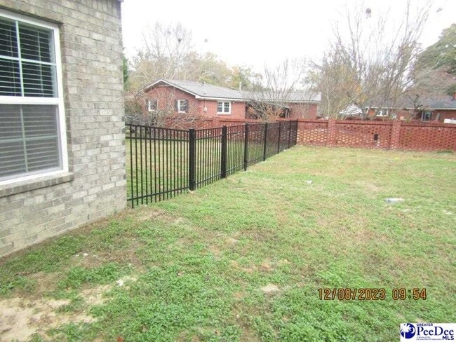 Building Photo - 1304 State Rd S-21-760