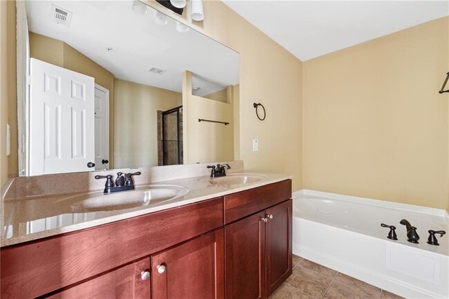 Building Photo - 6153 Indian Wood Cir