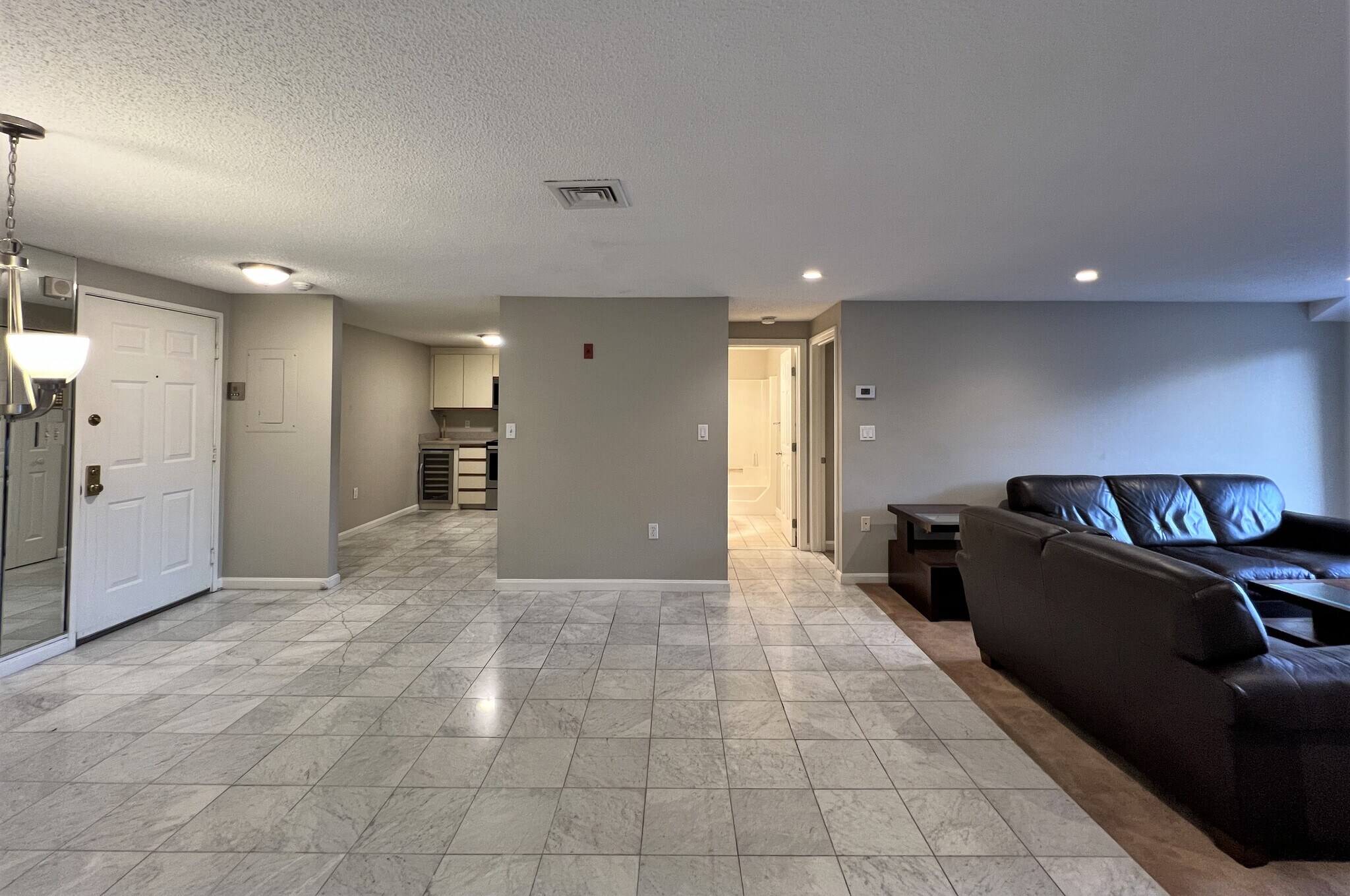 Building Photo - 30 Revere Beach Pky