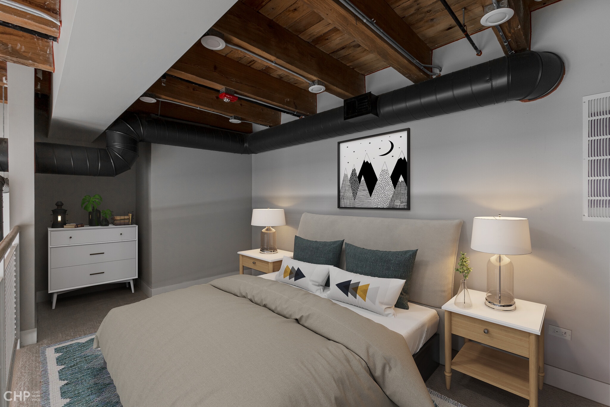 Building Photo - 729 N Sangamon St