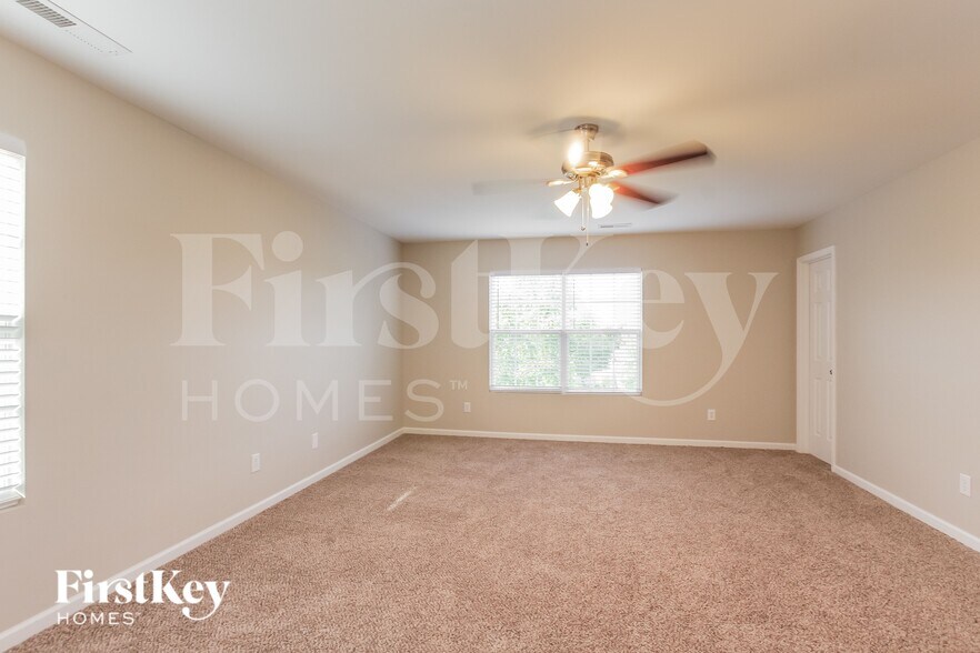 Building Photo - 2026 Craver Meadows Dr