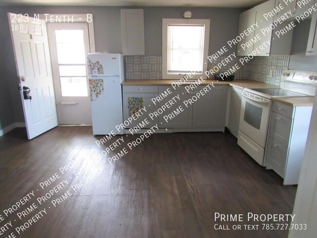 Building Photo - 223 N Tenth-B
