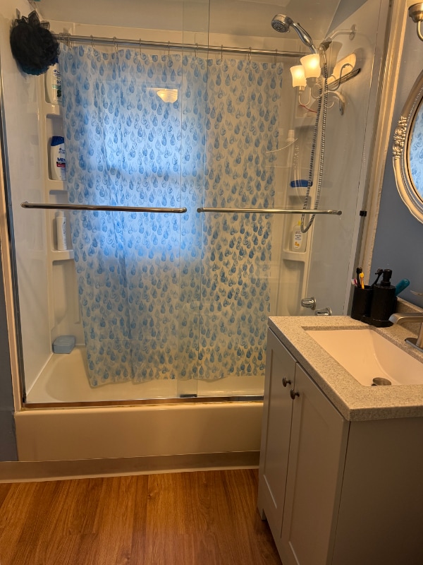 Building Photo - 814 Beechwood Ave