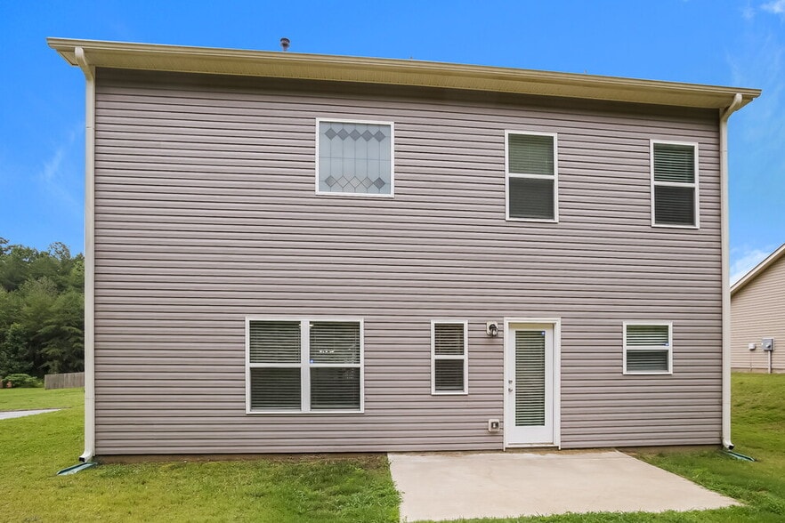 Building Photo - 214 Arbor Dr