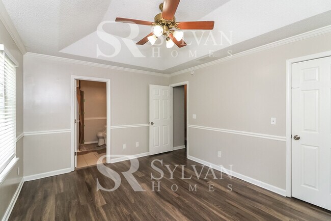 Building Photo - Life Just Got Better!