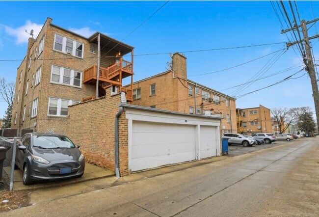 Building Photo - 8041 Kilpatrick Ave