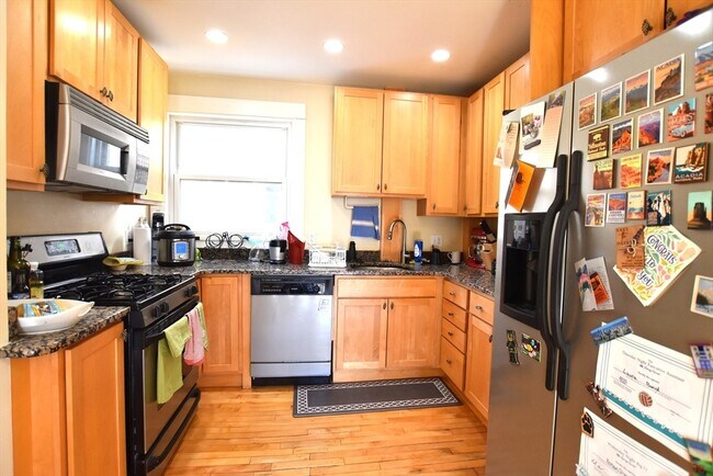 Building Photo - 59 Sacramento St