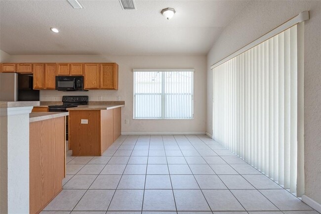 Building Photo - 5700 SW 45th St