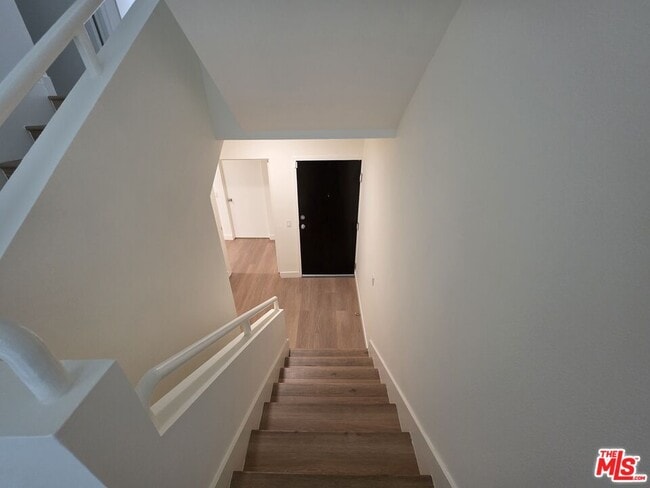 Building Photo - 1421 Greenfield Ave