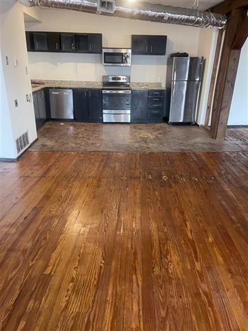 Building Photo - 2007 S Ervay St