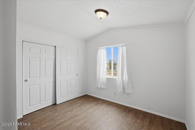 Building Photo - 25415 Cedar Dr