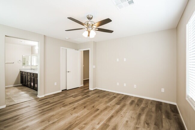 Building Photo - 4397 Fire Glow Ave