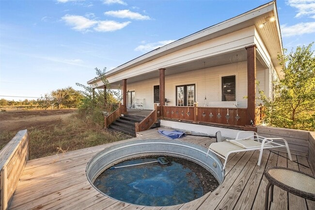 Building Photo - 17221 Steger Ln