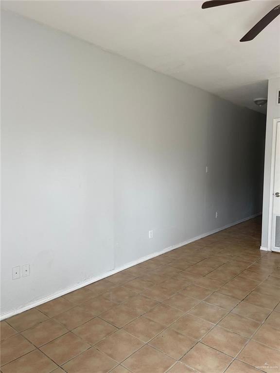 Building Photo - 7 E Van Week St