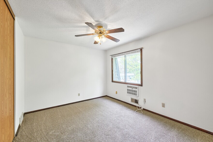 Bedroom #1 - 1353 15th Ave S