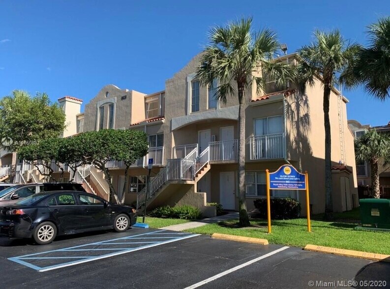 Building Photo - 510 NW 86th Pl