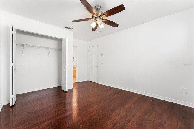 Building Photo - 8101 Canyon Lake Cir