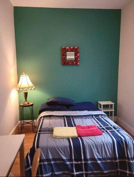 Primary Photo - 1413 T St NW