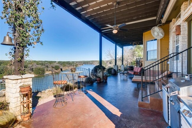 Building Photo - 2614 Pace Bend Rd S
