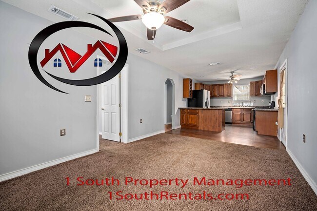 Building Photo - 12180 Franklin Creek Ct